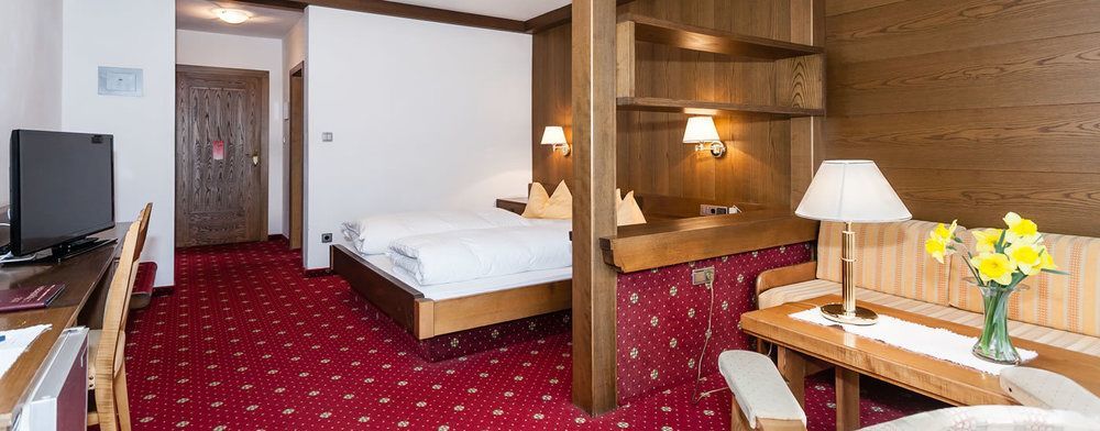 Hotel Am Wolfgrubenersee سوبرابولتْسانو المظهر الخارجي الصورة