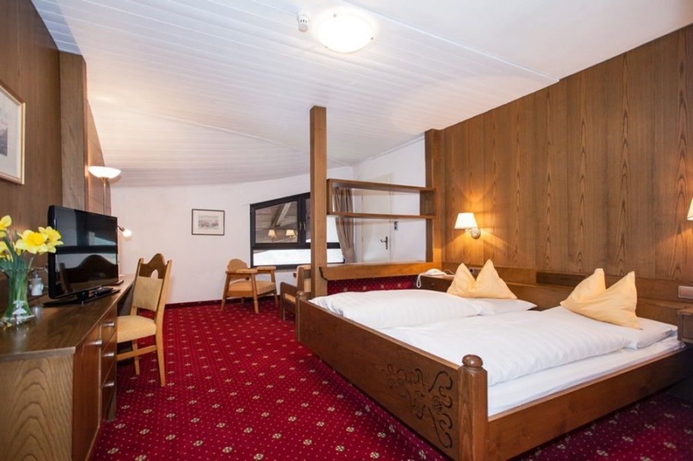 Hotel Am Wolfgrubenersee سوبرابولتْسانو المظهر الخارجي الصورة
