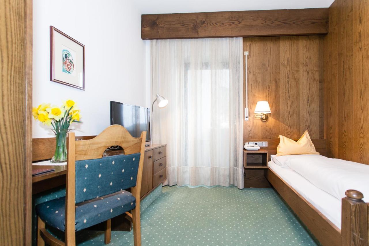 Hotel Am Wolfgrubenersee سوبرابولتْسانو المظهر الخارجي الصورة